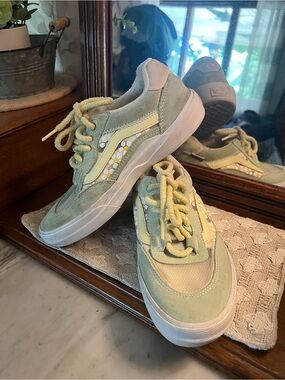 VANS Skate Wayvee Brighton‎ Zeuner Casual Sneakers Green Yellow Women's Sz 7 GUC